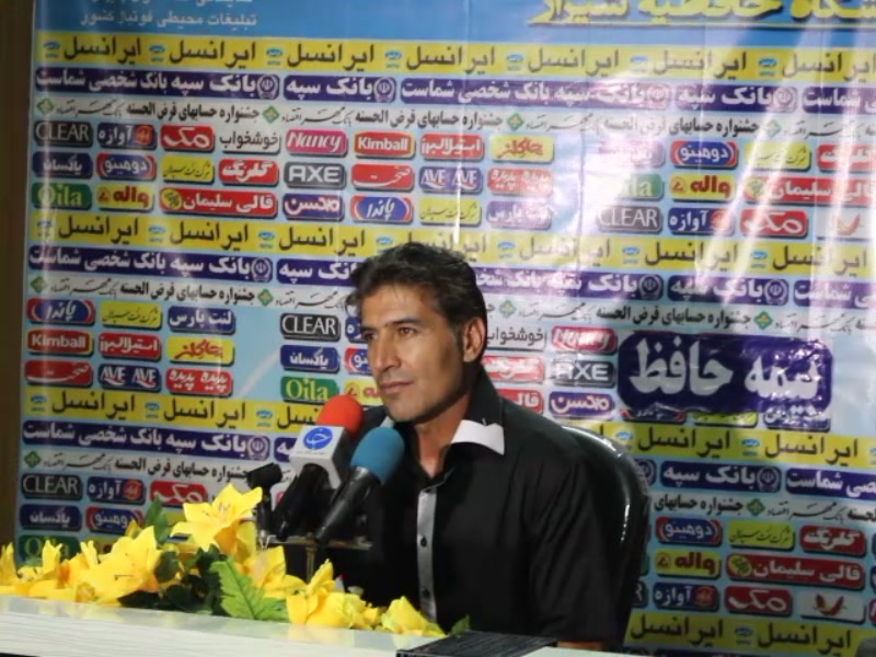 انتقادبهرام شفیعی از عده ای تماشاگرنما و دادن وعده پیاده سازی روشی نو در هدایت تیم