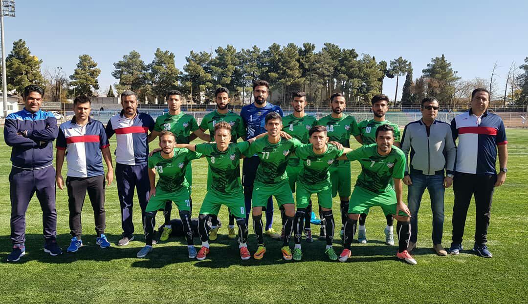 ایمان سبز شیراز قهرمان نیم فصل لیگ برتر فوتبال فارس
