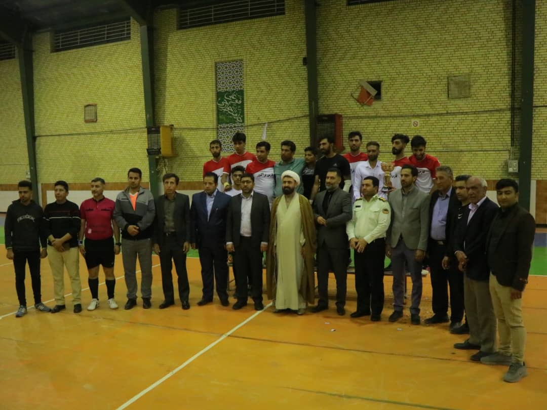 اتحاد بر بام فوتسال پاسارگاد ایستاد
