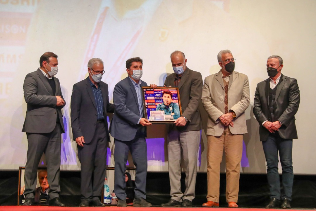 تقدیر از سرمربی شیرازی تیم ملی فوتسال