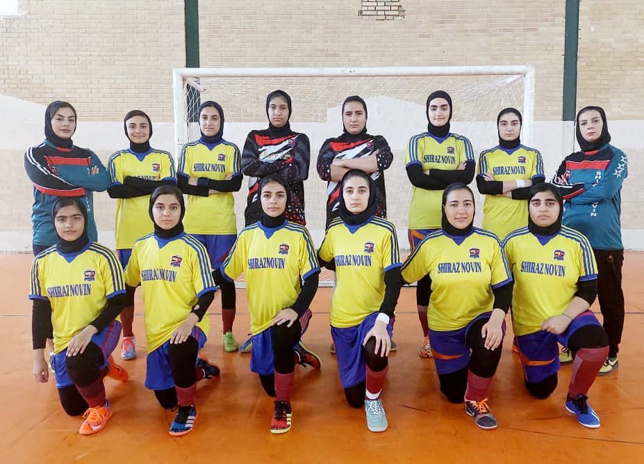 آغاز مسابقات فوتسال رده جوانان بانوان فارس در شهرستان های فیروزآباد و آباده