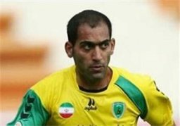 مدافع قشقایی شیراز به نفت آبادان پیوست