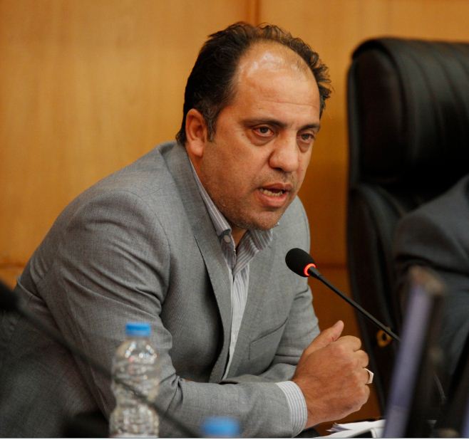 هنرپیشه : ورود تماشاگران و افراد غیر مسئول اکیدا ممنوع است